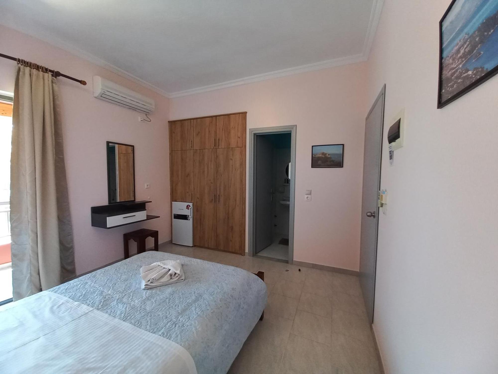 Porto-Fino Hotel Arillas  Buitenkant foto