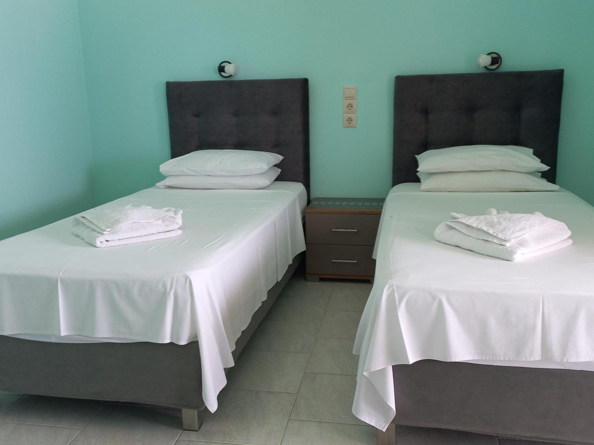 Porto-Fino Hotel Arillas  Buitenkant foto